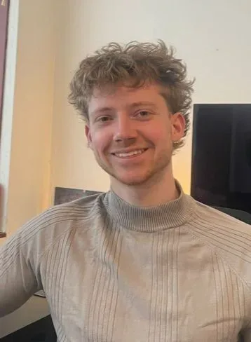 Colin, Meeting Master