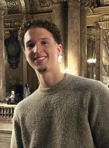 Jaden, Solutions Specialist